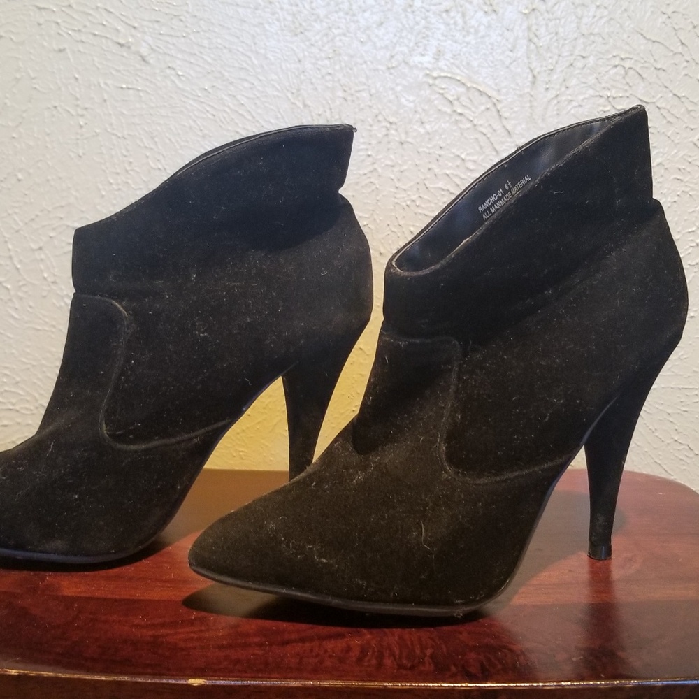 Black Booties